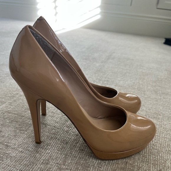 5” Nude Round Toe Heel - Picture 4 of 8